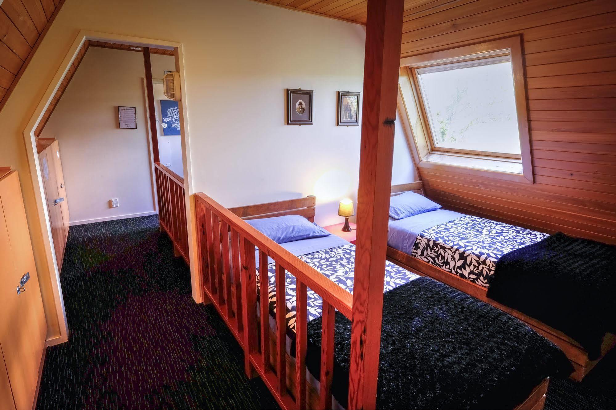 Haka Lodge Christchurch Eksteriør billede