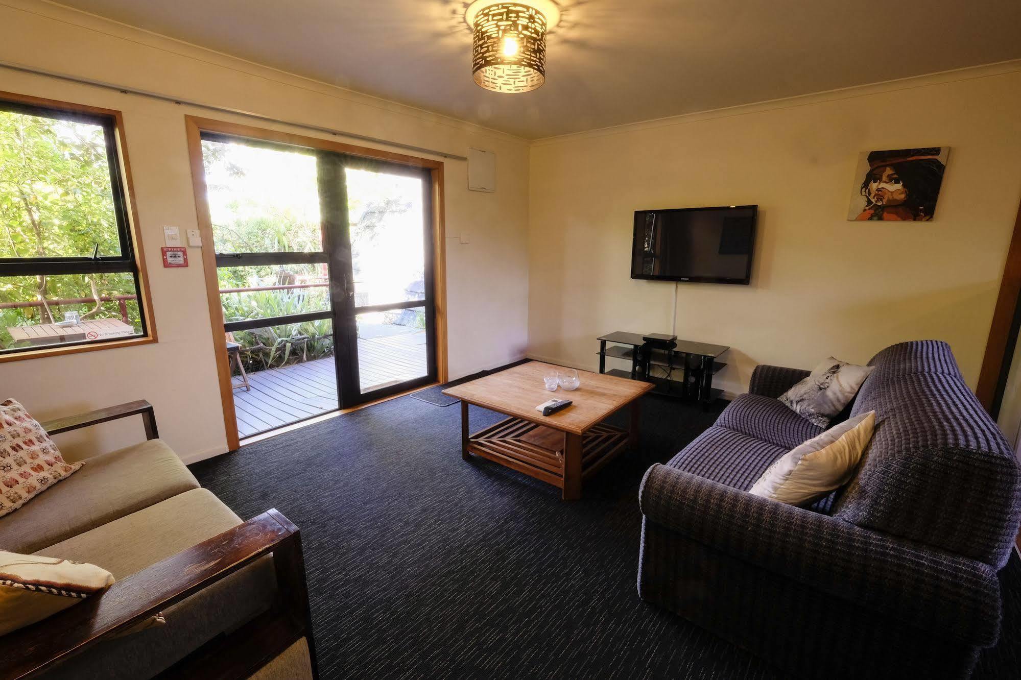 Haka Lodge Christchurch Eksteriør billede