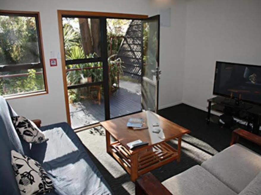 Haka Lodge Christchurch Eksteriør billede